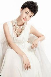 阎娜图片,光影交织下的美丽瞬间