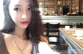 雪梨网红图片,时尚穿搭达人，魅力四溢的日常风采